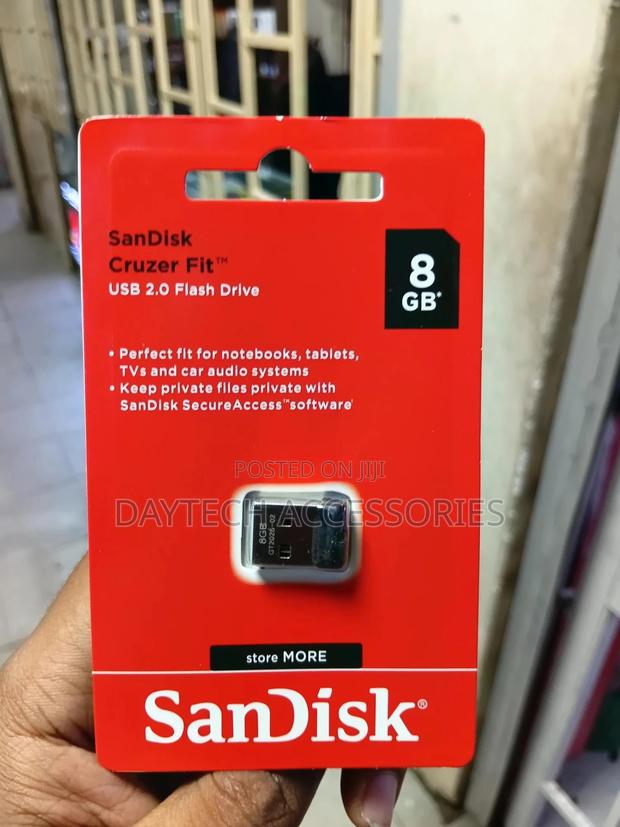 Sandisk Cruzer Fit 8gb Usb 2.0 Flash Drive