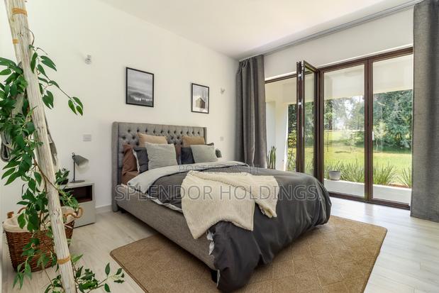5bdrm Villa in Hardy for sale - thumbnail 18