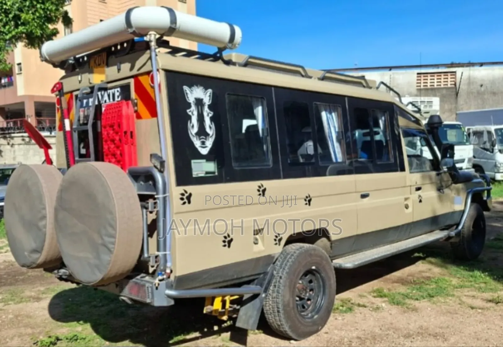 Toyota Land Cruiser 2014 Gold