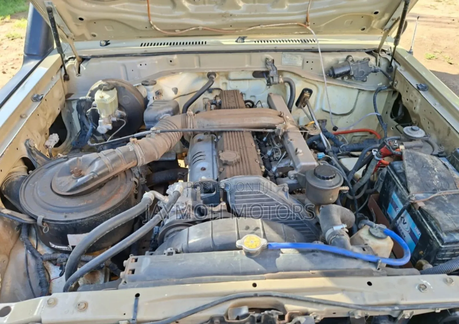 Toyota Land Cruiser 2014 Gold