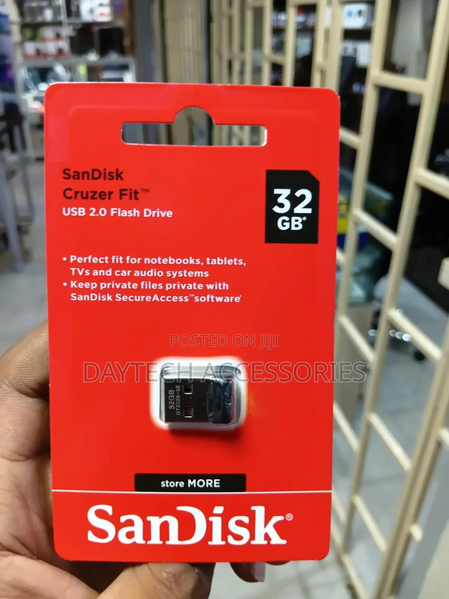 Sandisk 32gb Cruzer Fit Flash Drive (Usb2.0)