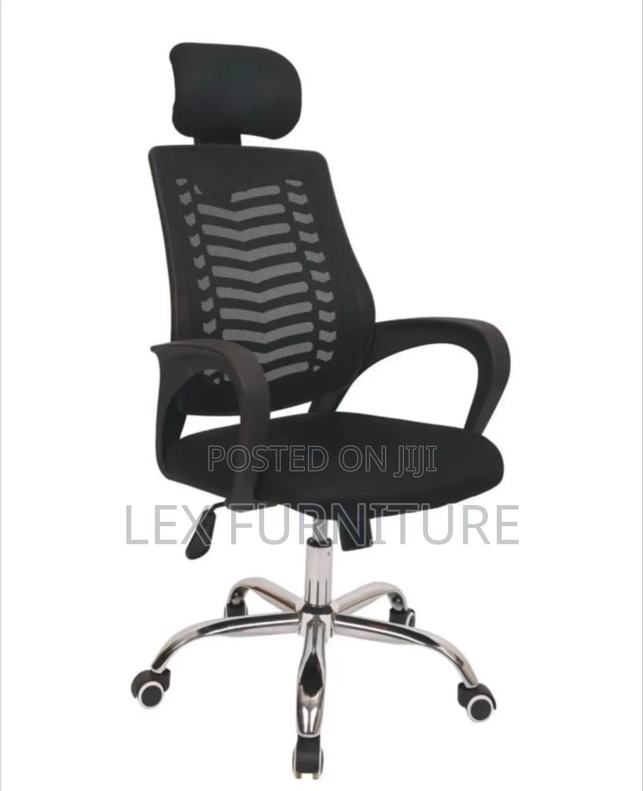 Meshed Headrest Office Chair