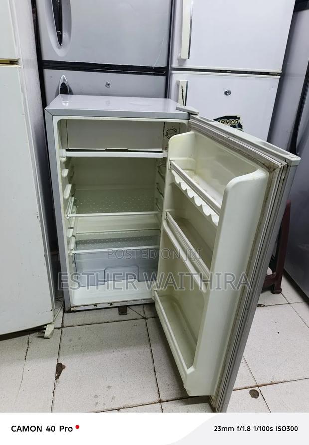 Mini Ramtons Single Door Fridge - thumbnail 2