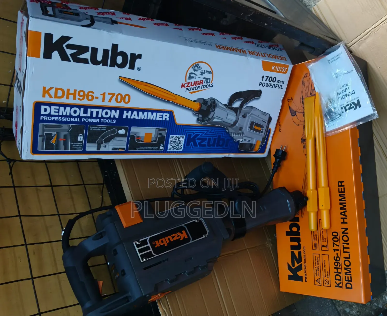 Kzubr Kdh96-1700 Demolition Hammer.