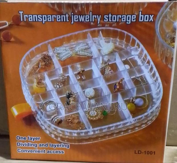 Ld-1001 16 Slot Transparent Jewelry Box