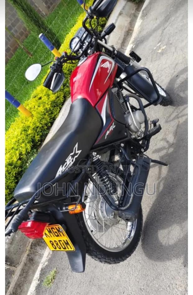 Honda XL 125 2025 Red - thumbnail 3