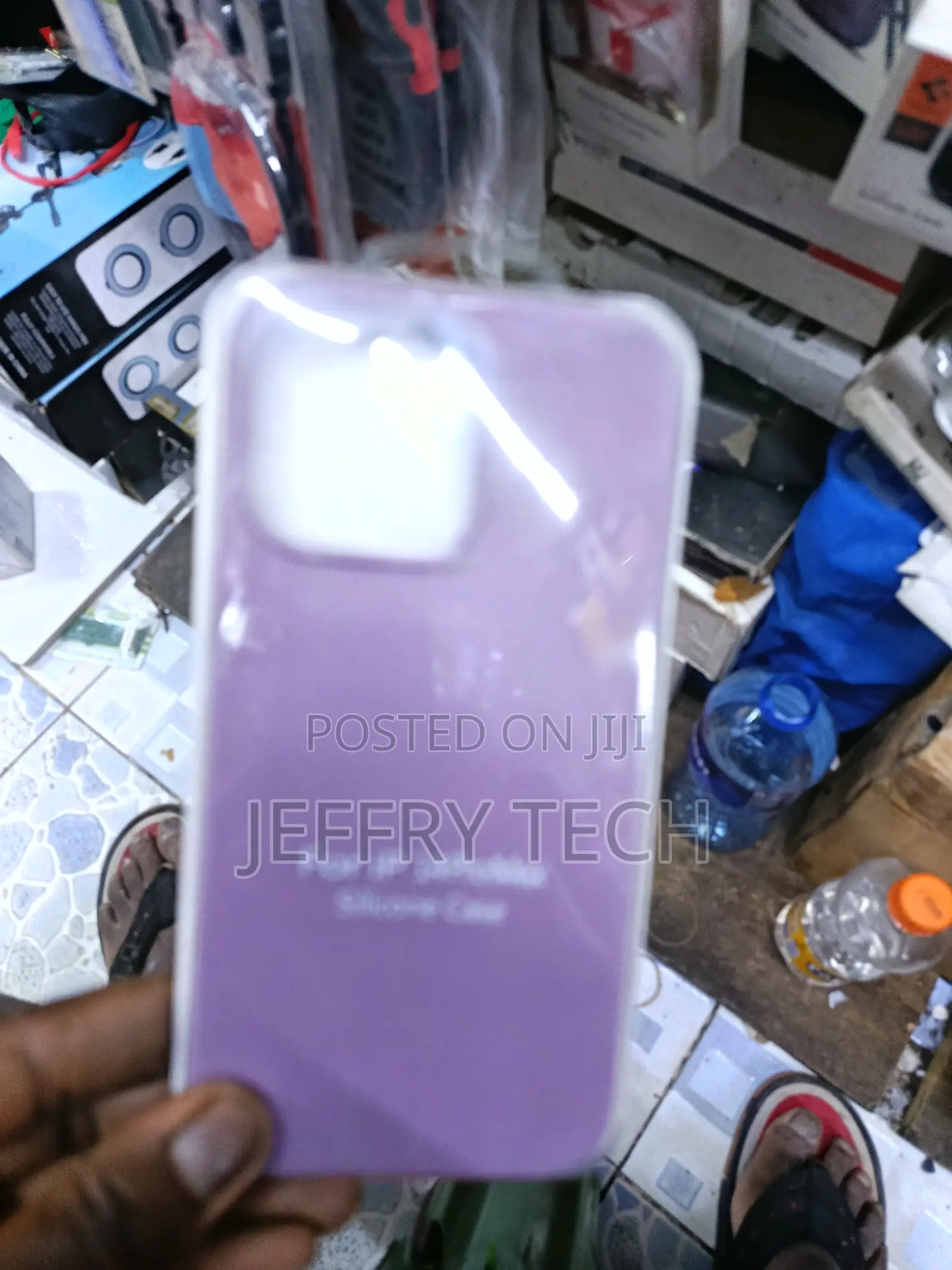 Vooii iPhone 14 Pro Max Liquid Silicone Case With Cloth Lining -Purple