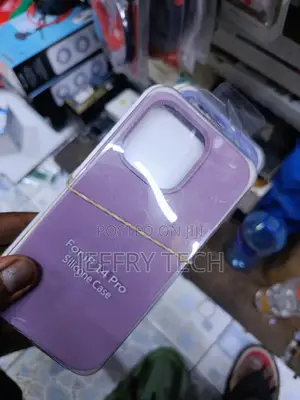 Laleez iPhone 14 Pro Liquid Silicone Case With Cloth Lining -Purple