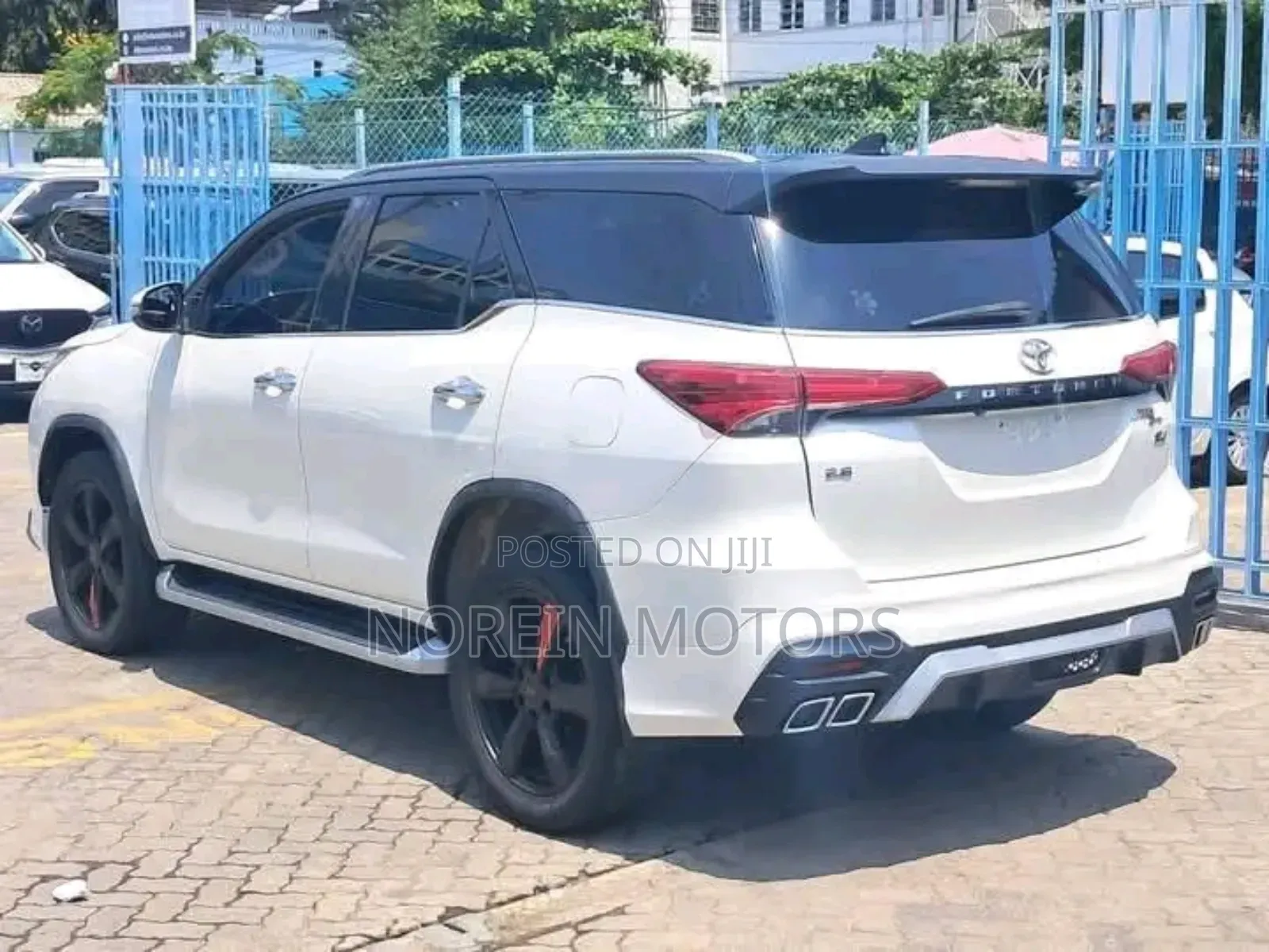 Toyota Fortuner 2018 White