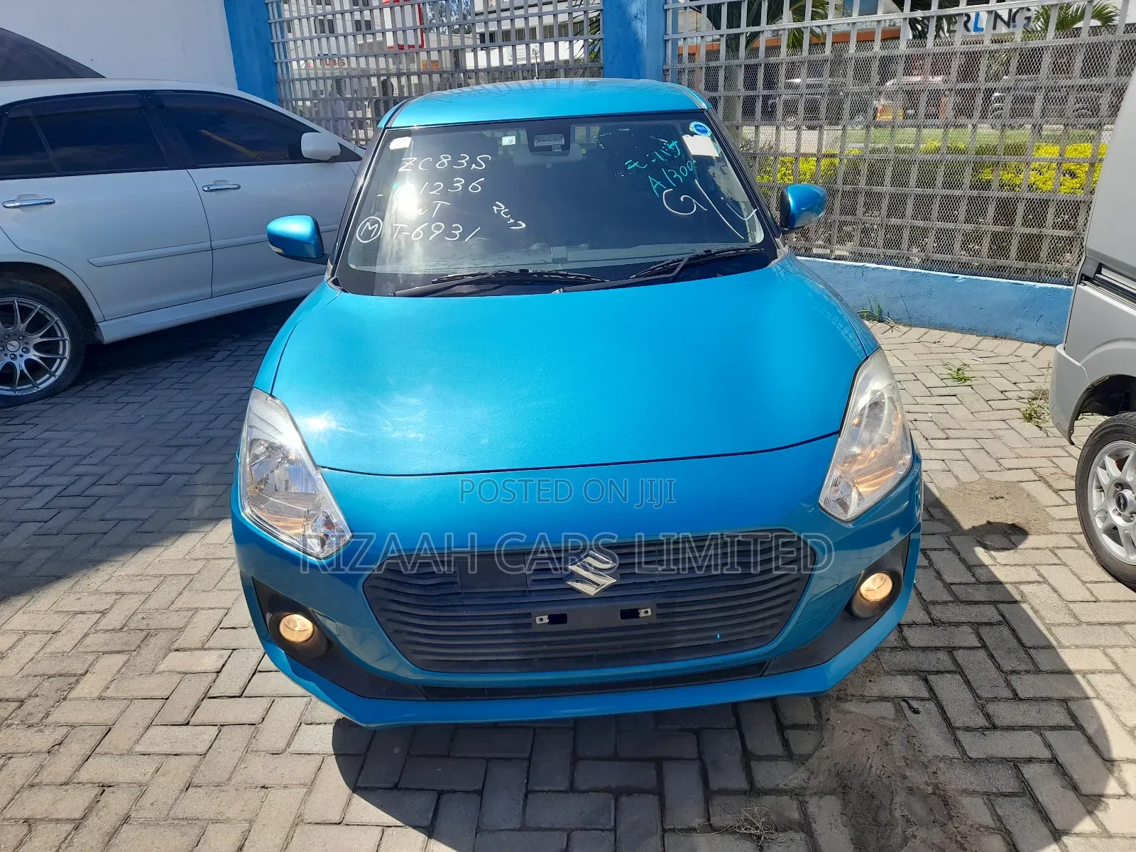 Suzuki Swift 2018 Blue