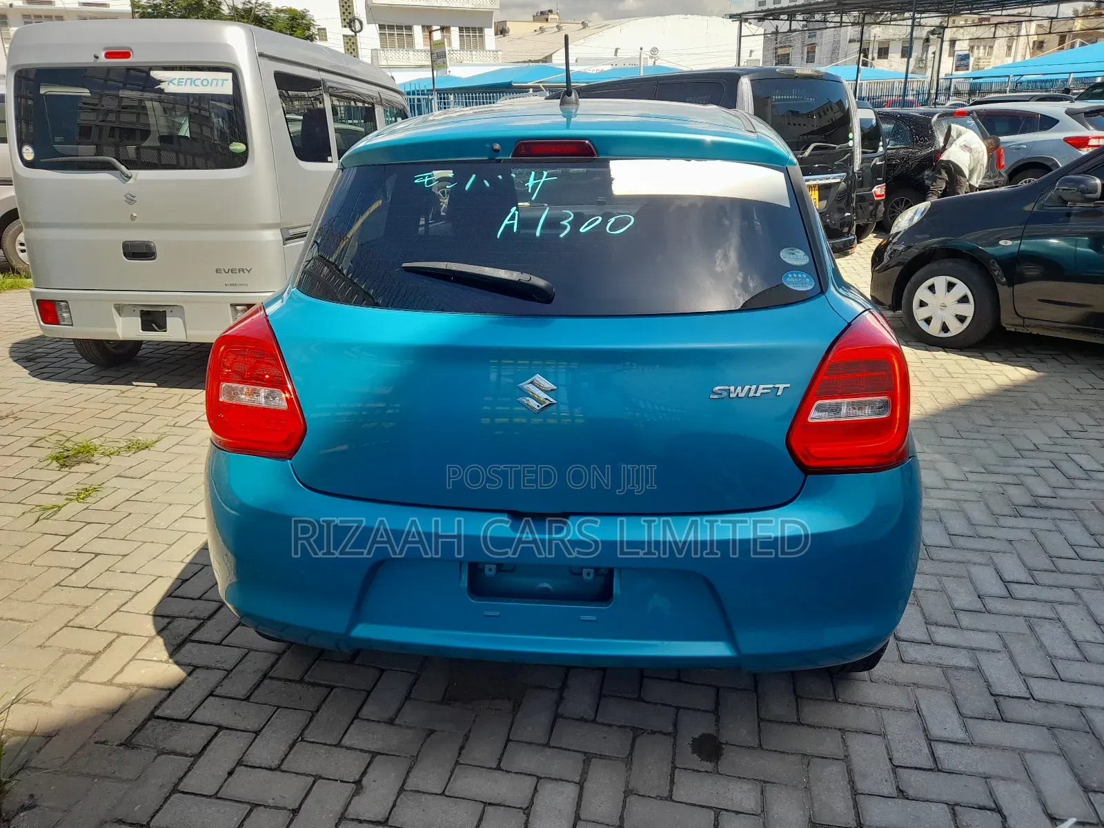 Suzuki Swift 2018 Blue