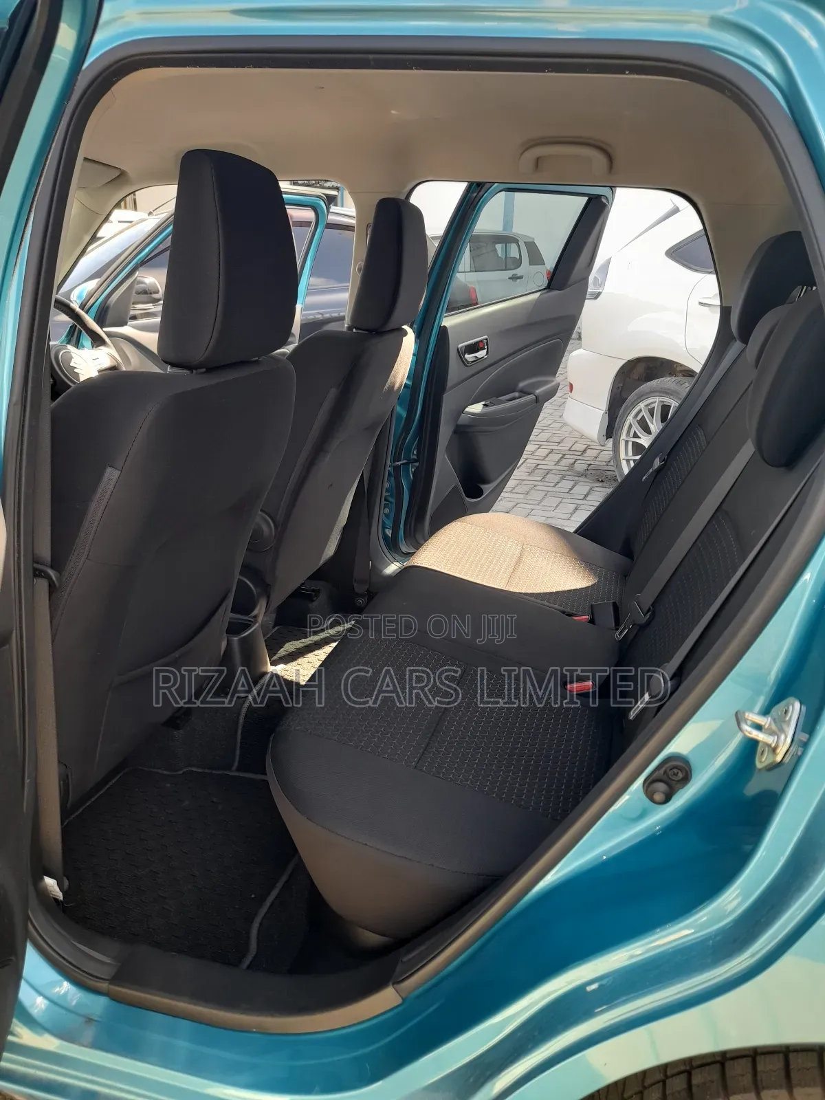 Suzuki Swift 2018 Blue