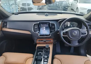 Volvo XC90 2019 Blue