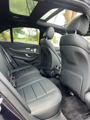 Mercedes-Benz E250 2018 Blue