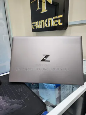 Laptop HP ZBook Firefly 14 G7 32GB Intel Core i7 SSD 512GB