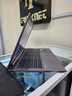 Laptop HP ZBook Firefly 14 G7 32GB Intel Core i7 SSD 512GB