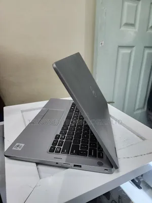 Laptop Dell Latitude 5310 16GB Intel Core i7 SSD 512GB