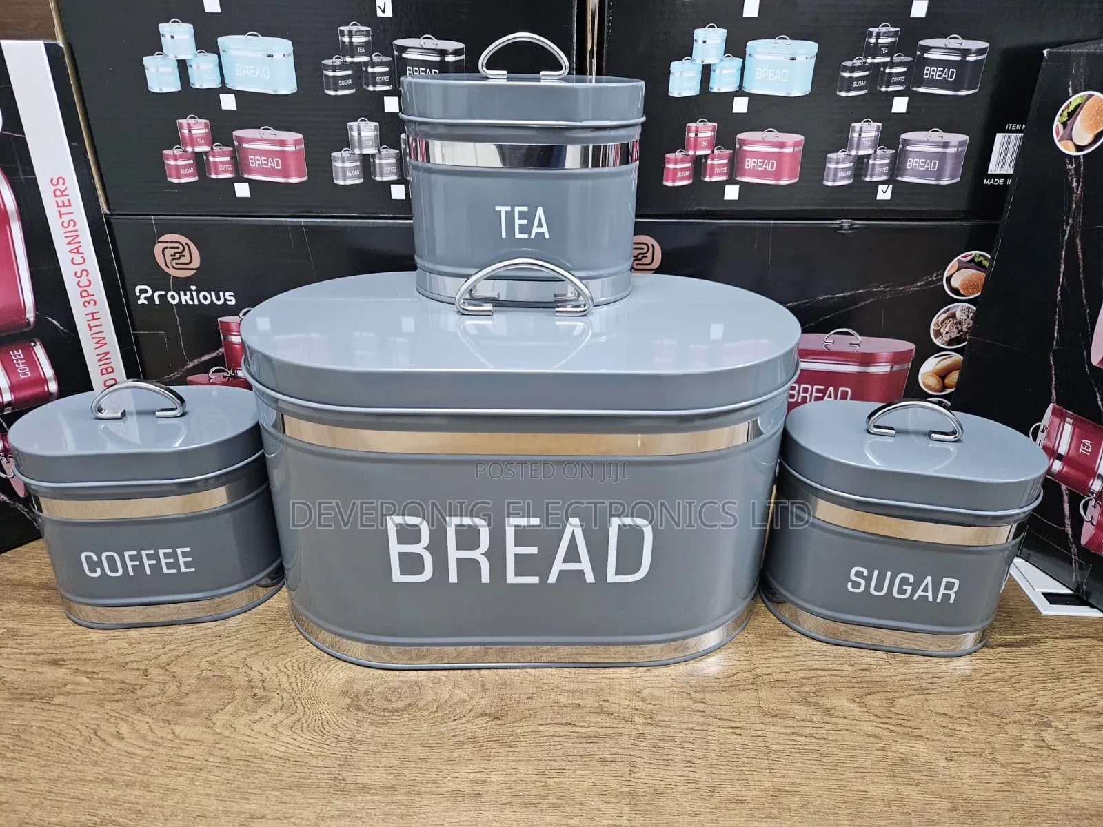 *Unique and Elegant Bread Storage