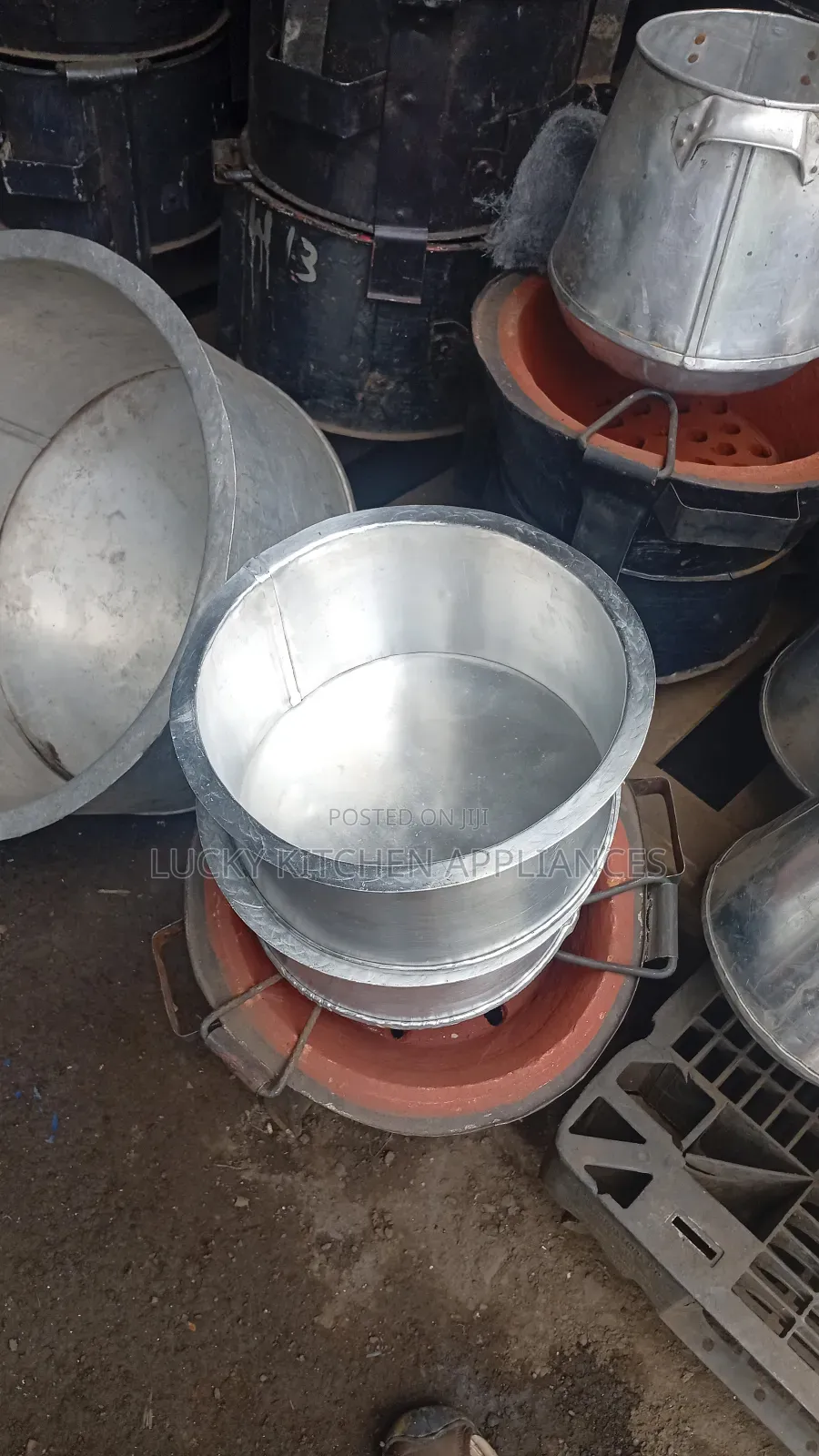 Aluminium Sufuria.