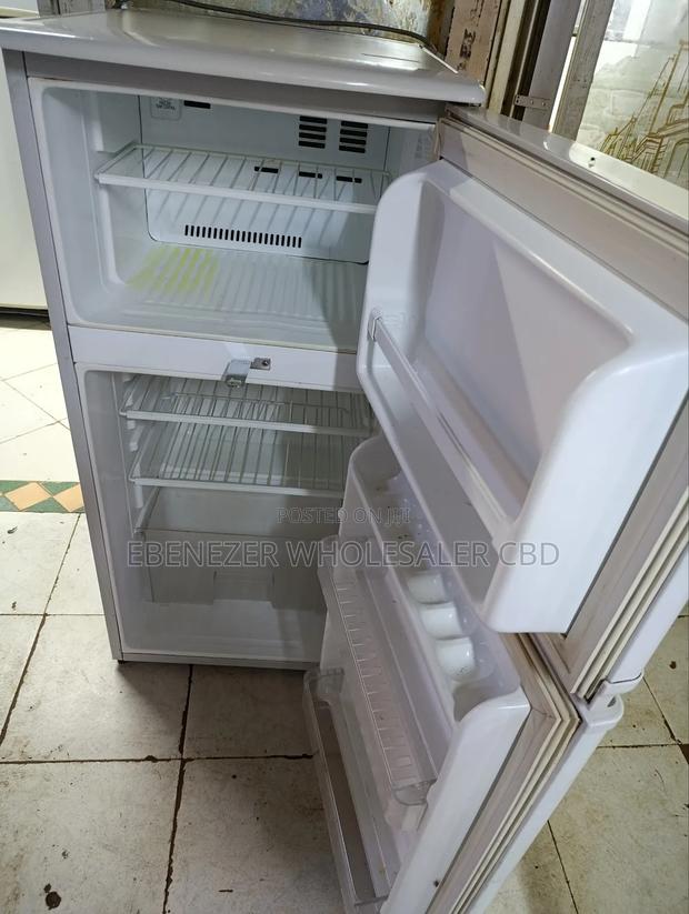 Lg Midium Size Fridge - thumbnail 2