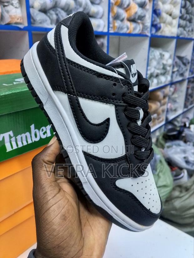 Nike Sb Dunk Low Panda – Black White Classic Street Style