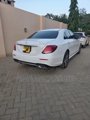 Mercedes-Benz E200 2017 White
