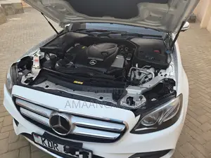 Mercedes-Benz E200 2017 White
