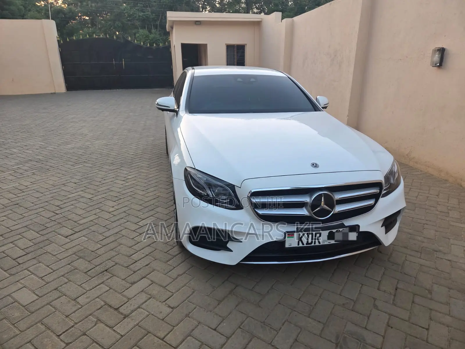 Mercedes-Benz E200 2017 White