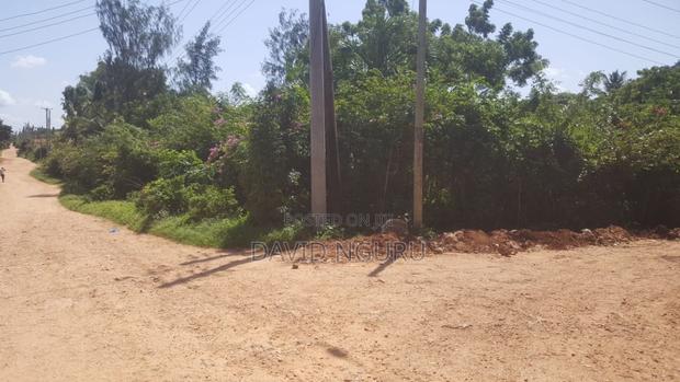 Prime 1⁄4 Acre Plot for Sale – Diani South Coast - thumbnail 4
