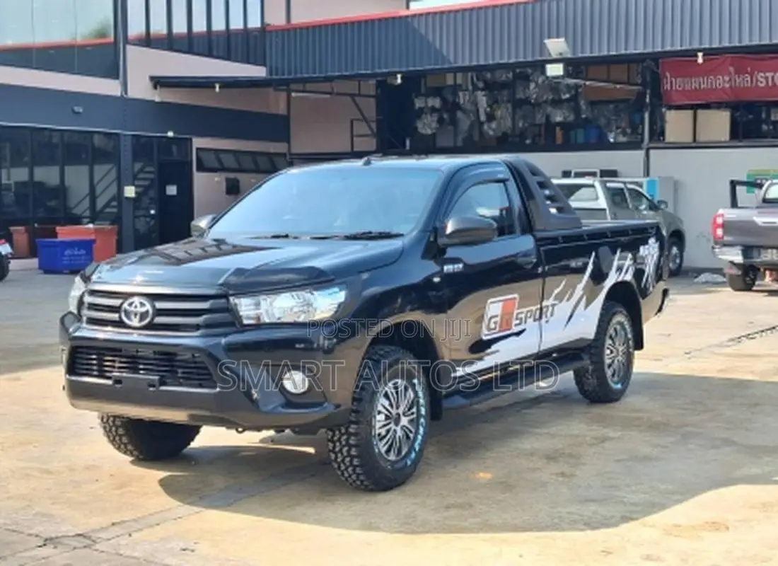 Toyota Hilux 2019 Black