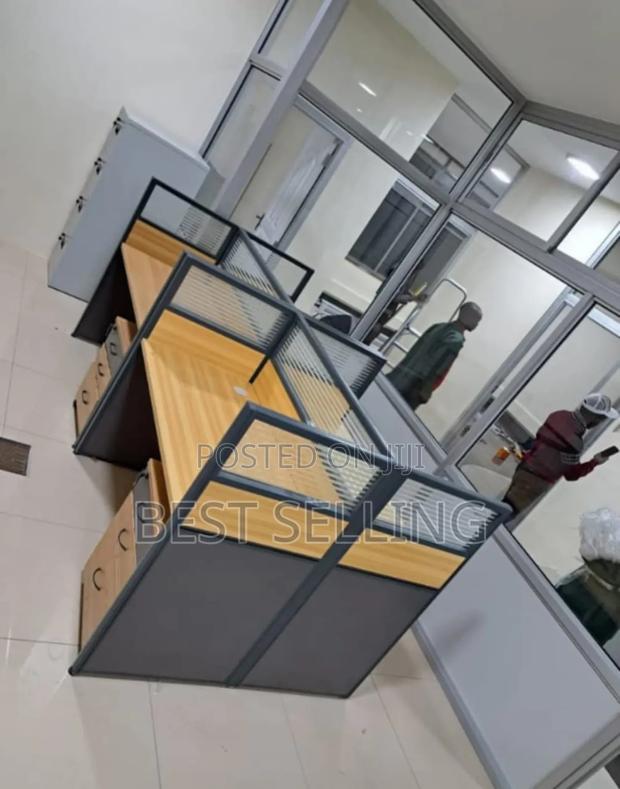 4 Way Strong Working Station Newly Imported