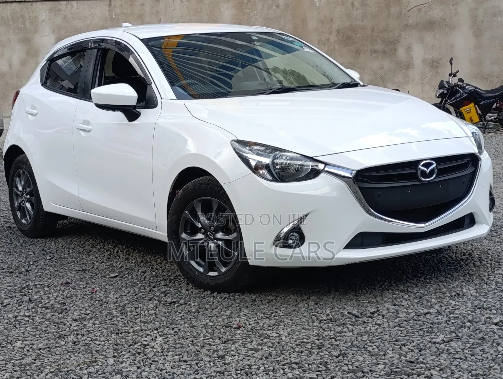 Mazda Demio 2019 White