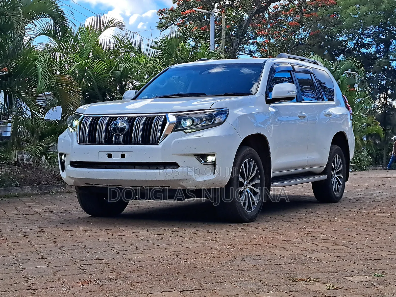 Toyota Land Cruiser Prado 2.8 2020 White