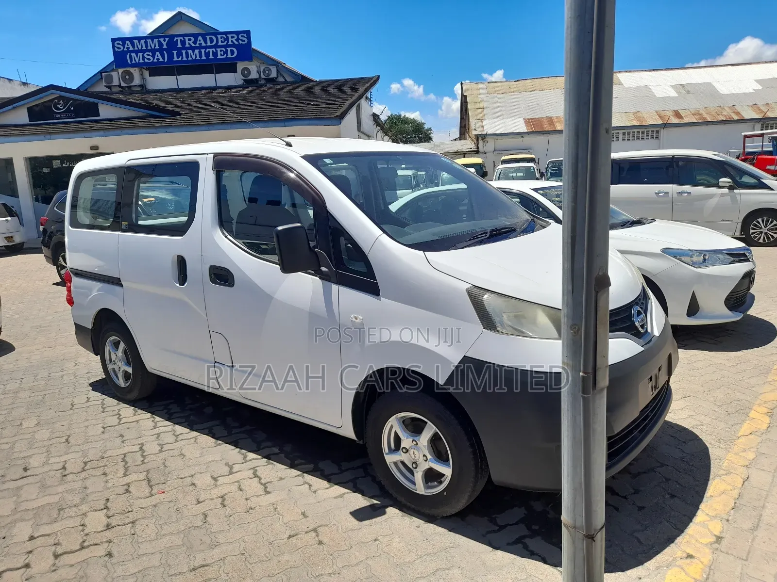 Nissan NV200 2018 White