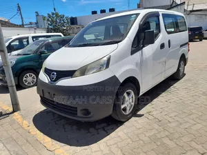 Nissan NV200 2018 White