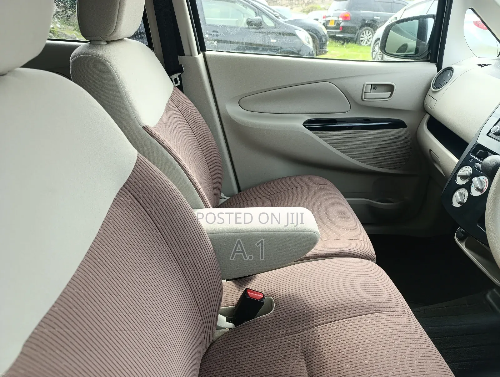 Mitsubishi EK Wagon 2018 Silver