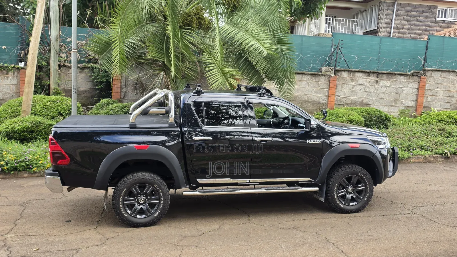 Toyota Hilux Revo Double Cab Deisel 2.4 AWD 2021 Black