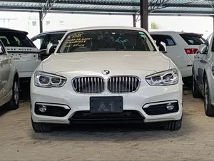 BMW 118i 2019 Pearl