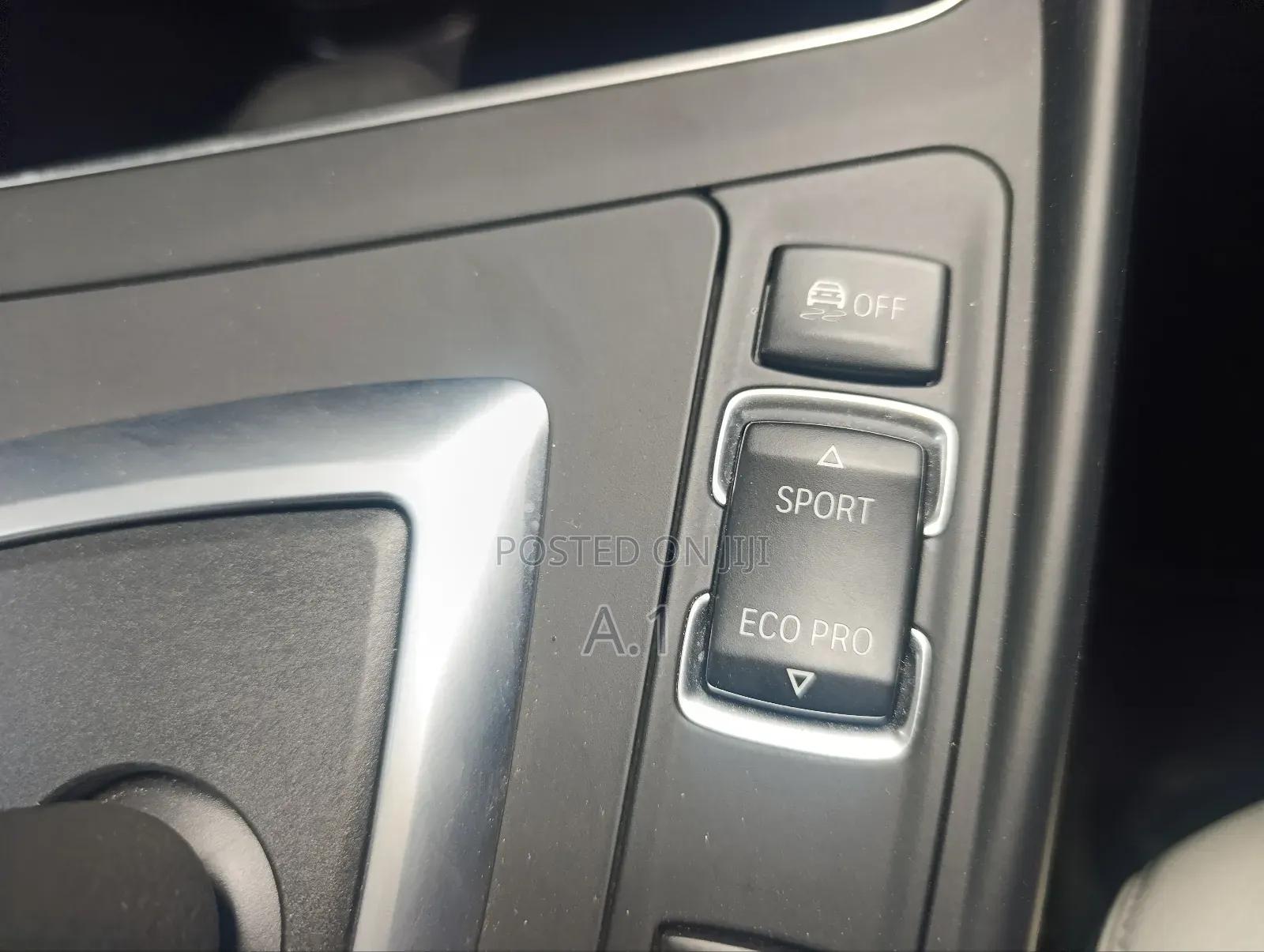BMW 118i 2019 Pearl