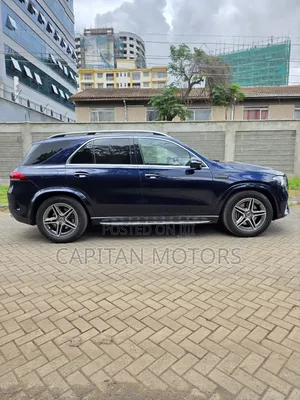 Mercedes-Benz GLE-Class GLE 400d 4MATIC 2020 Blue