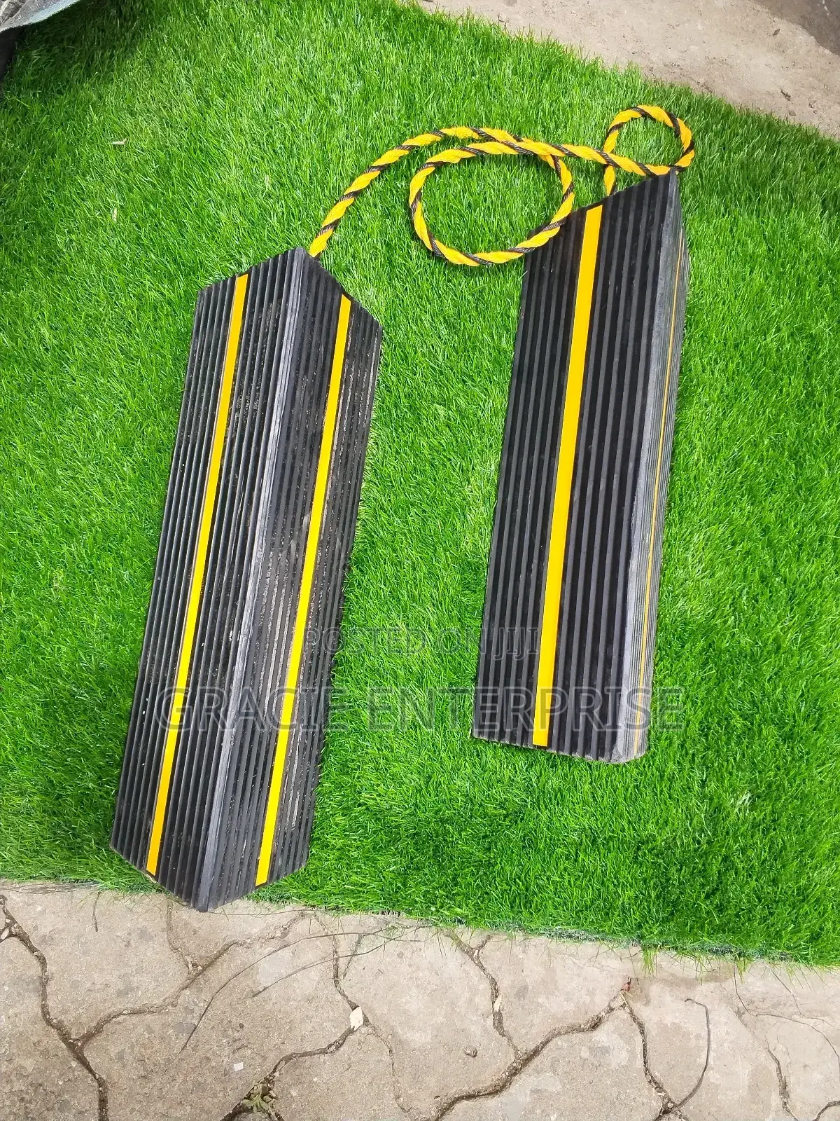Double Wheel Chocks