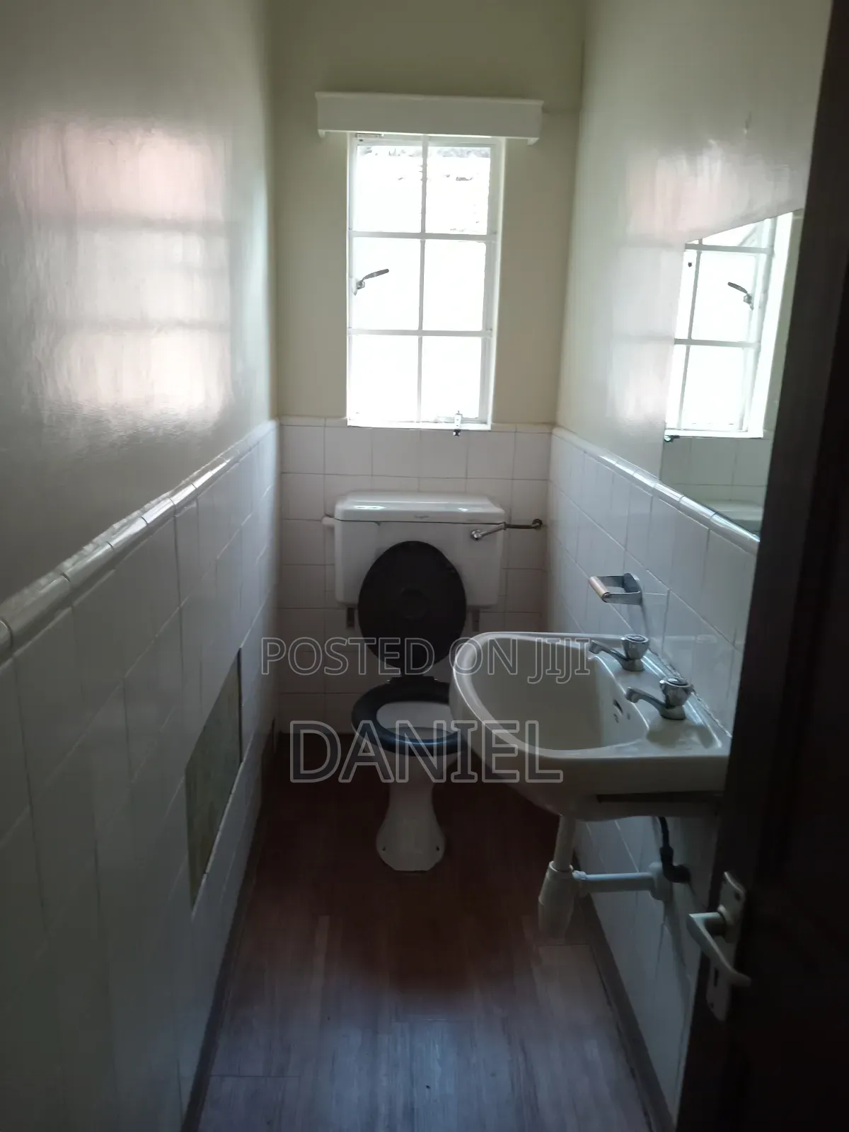 Four Bedroom Bungalow for Commercial Use to Let in Westlands