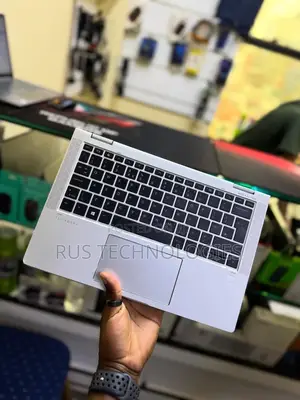 Laptop HP EliteBook 1030 16GB Intel Core i7 SSD 512GB