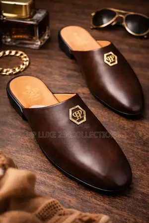 Van Gelo Leather Mules