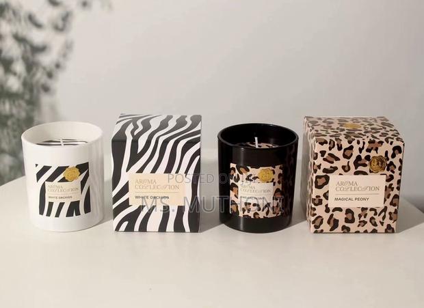 Luxury Vibe Aroma Candle  ( 1 Pc)