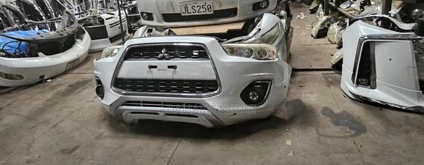 Mitsubishi Outlander Nosecut