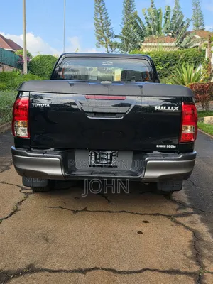 Toyota Hilux Revo Double Cab Deisel 2.4 AWD 2019 Black