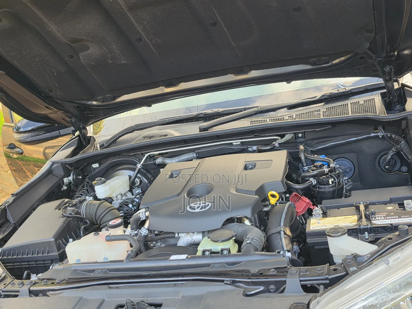 Toyota Hilux Revo Double Cab Deisel 2.4 AWD 2019 Black