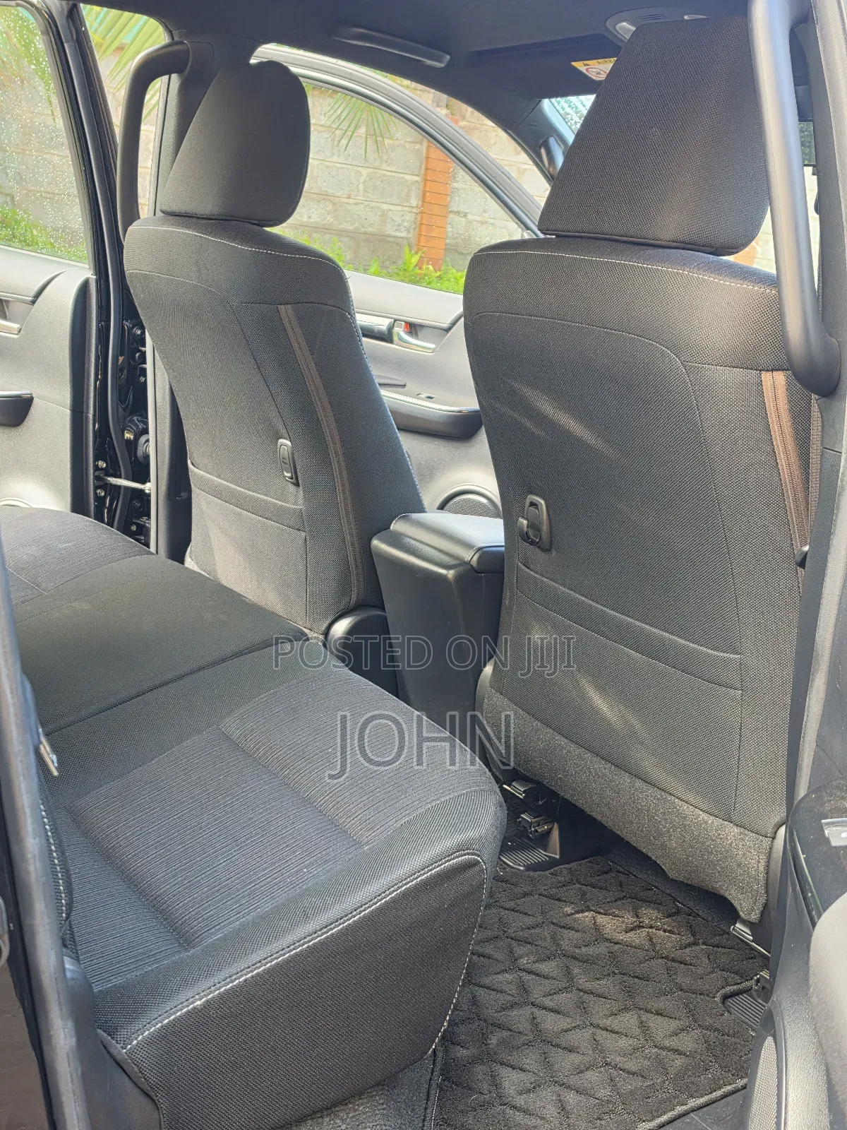 Toyota Hilux Revo Double Cab Deisel 2.4 AWD 2019 Black