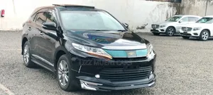 Toyota Harrier 2.0 2018 Black